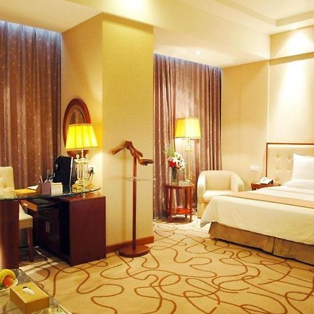 Nanchang Galactic Peace International Hotel エクステリア 写真