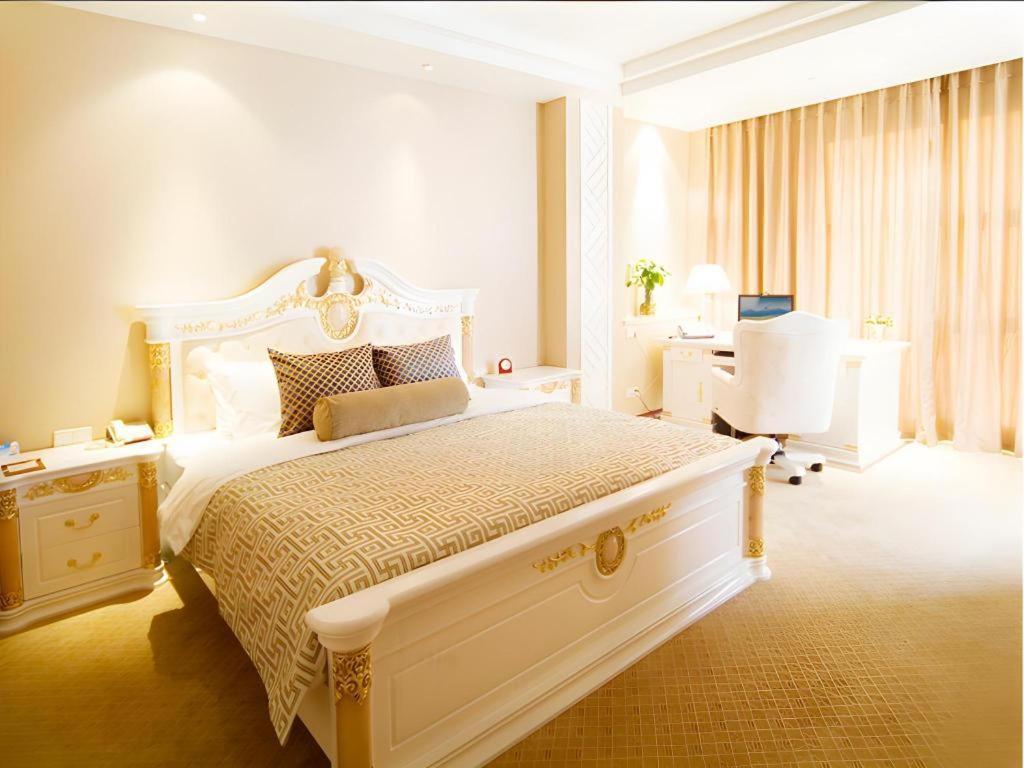 Nanchang Galactic Peace International Hotel エクステリア 写真