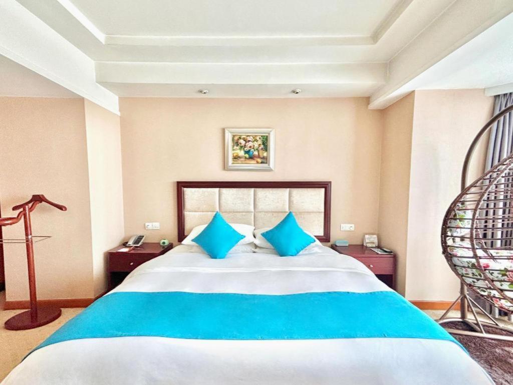 Nanchang Galactic Peace International Hotel エクステリア 写真