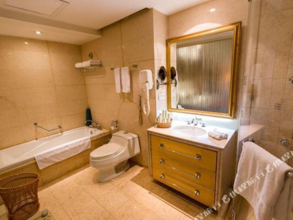 Nanchang Galactic Peace International Hotel エクステリア 写真